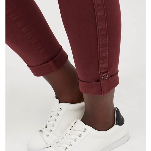 Torrid Aviator Mid Rise Stretch Pants - Picture 4 of 13